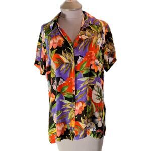 Chico's Design Size 1 Women's Shirt Sleeve Floral Print Silk Summer Shirt